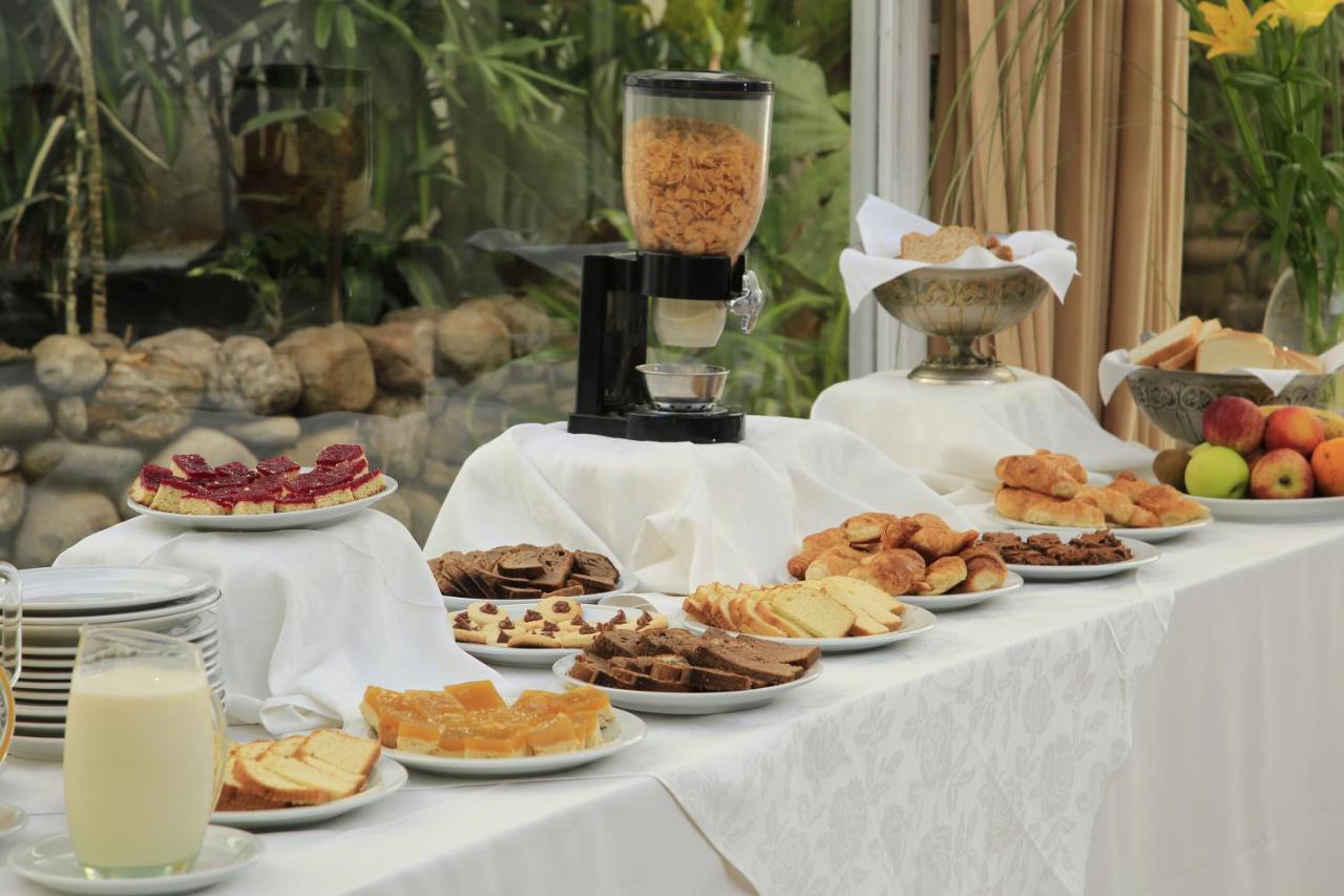 Gran Hotel Dora Córdoba Zewnętrze zdjęcie